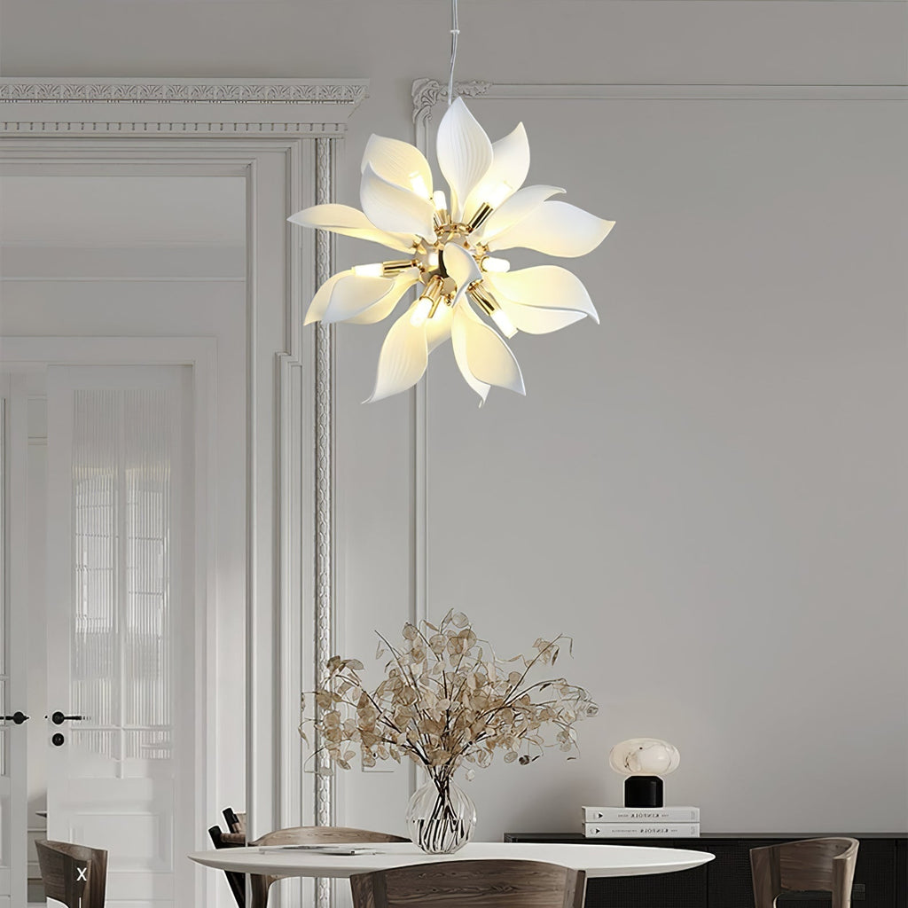 Lustre de Pétalas de Cerâmica Florescendo