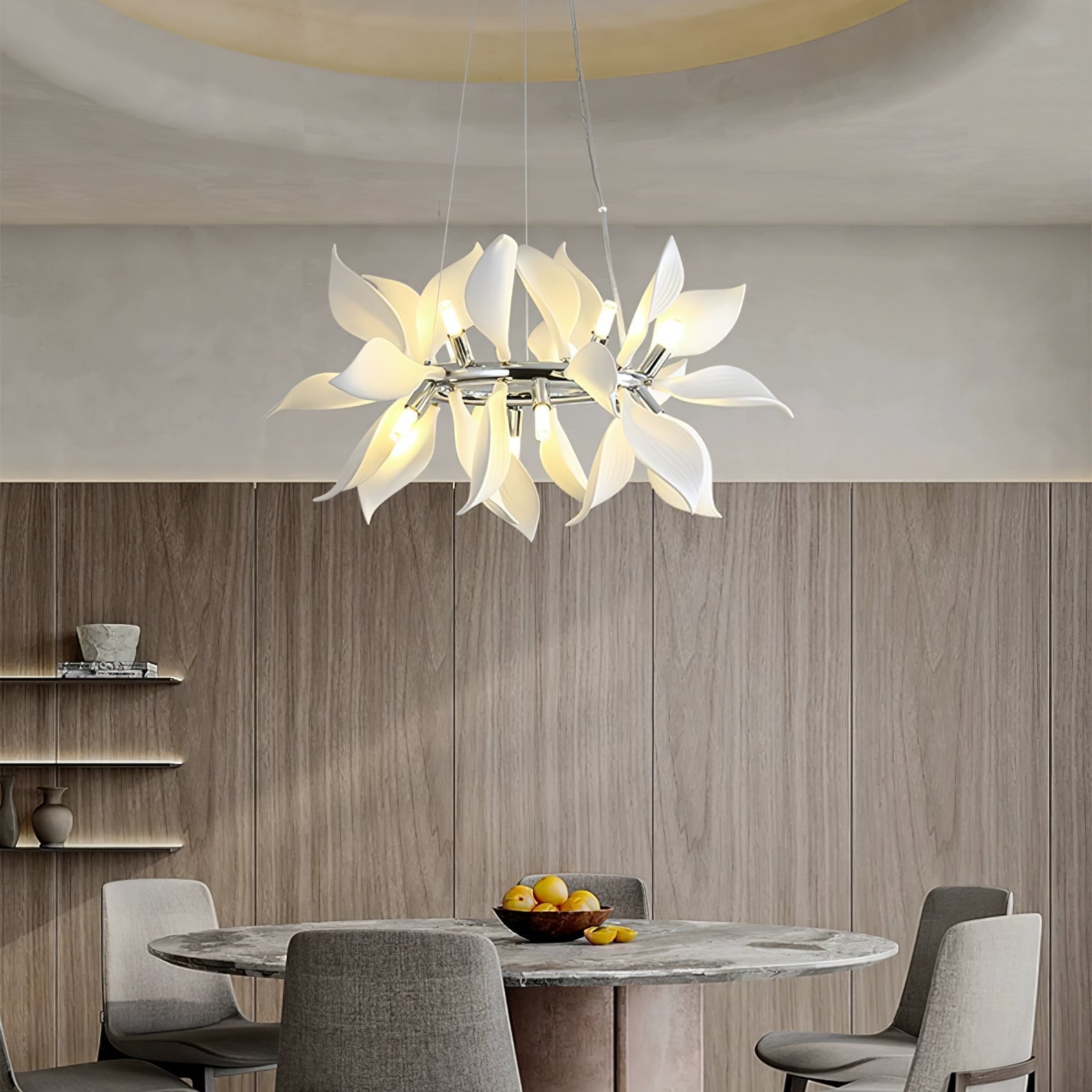 Lustre de Pétalas de Cerâmica Florescendo