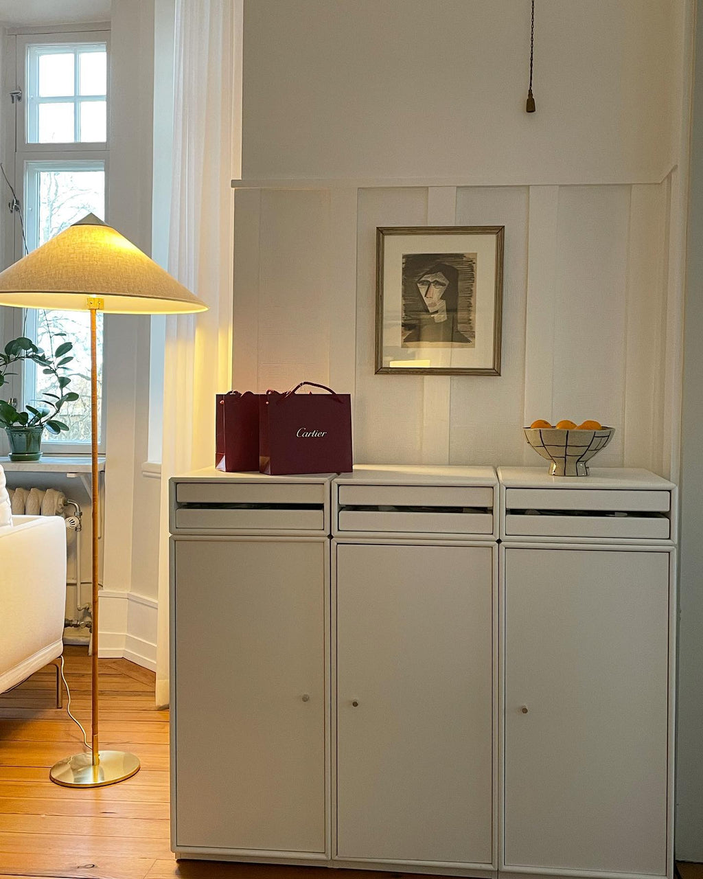 9602 Floor Lamp