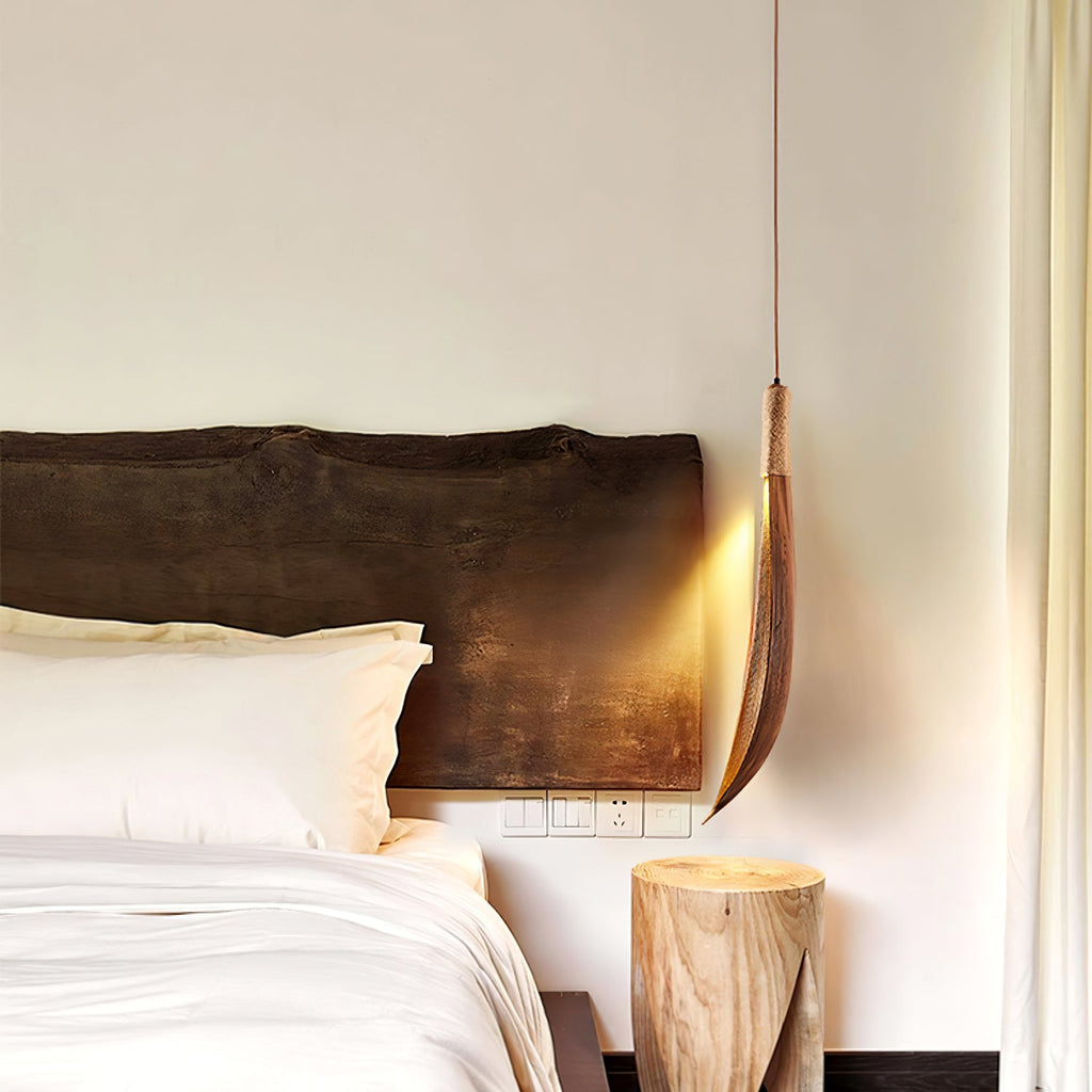 Cocoa Leaf Pendant Lamp