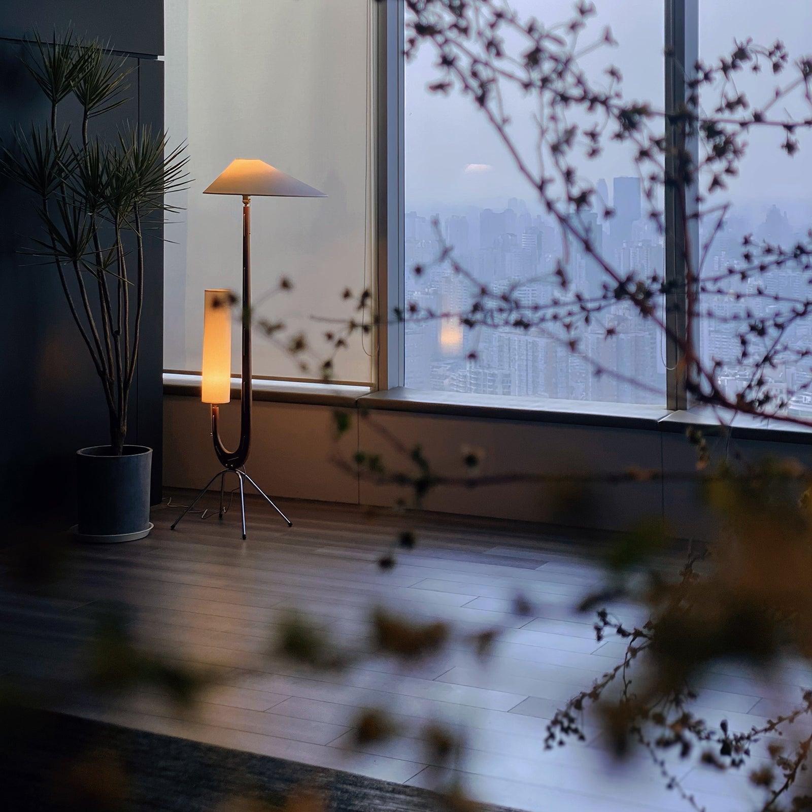 Giraffe Floor Lamp