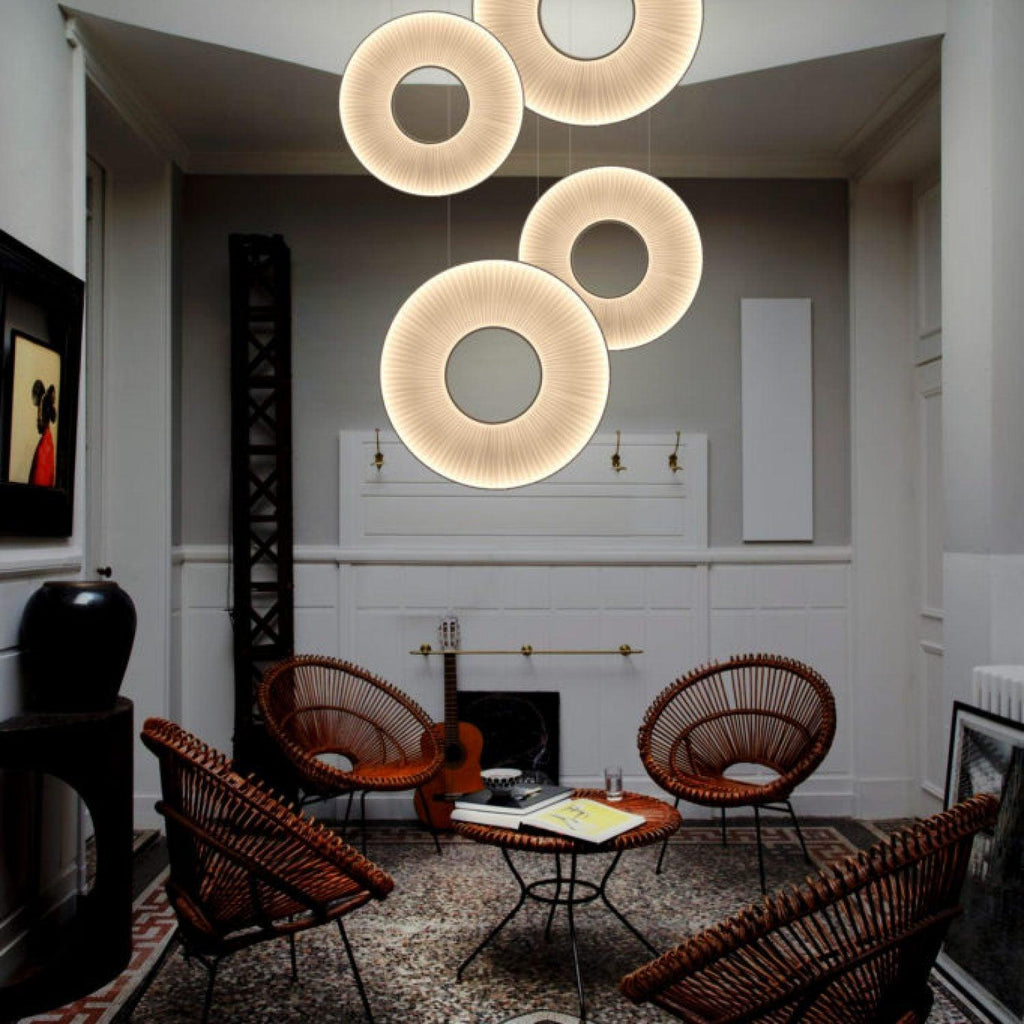 Iris Pendant Lamp
