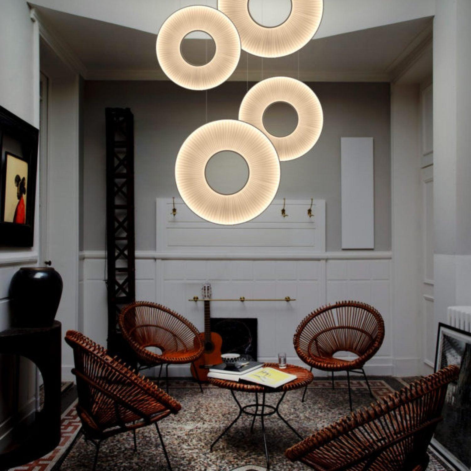 Iris Pendant Lamp