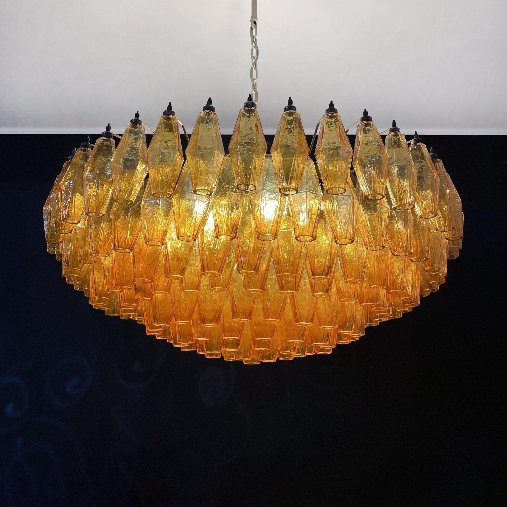 Lustre de vidro âmbar em losango de Murano