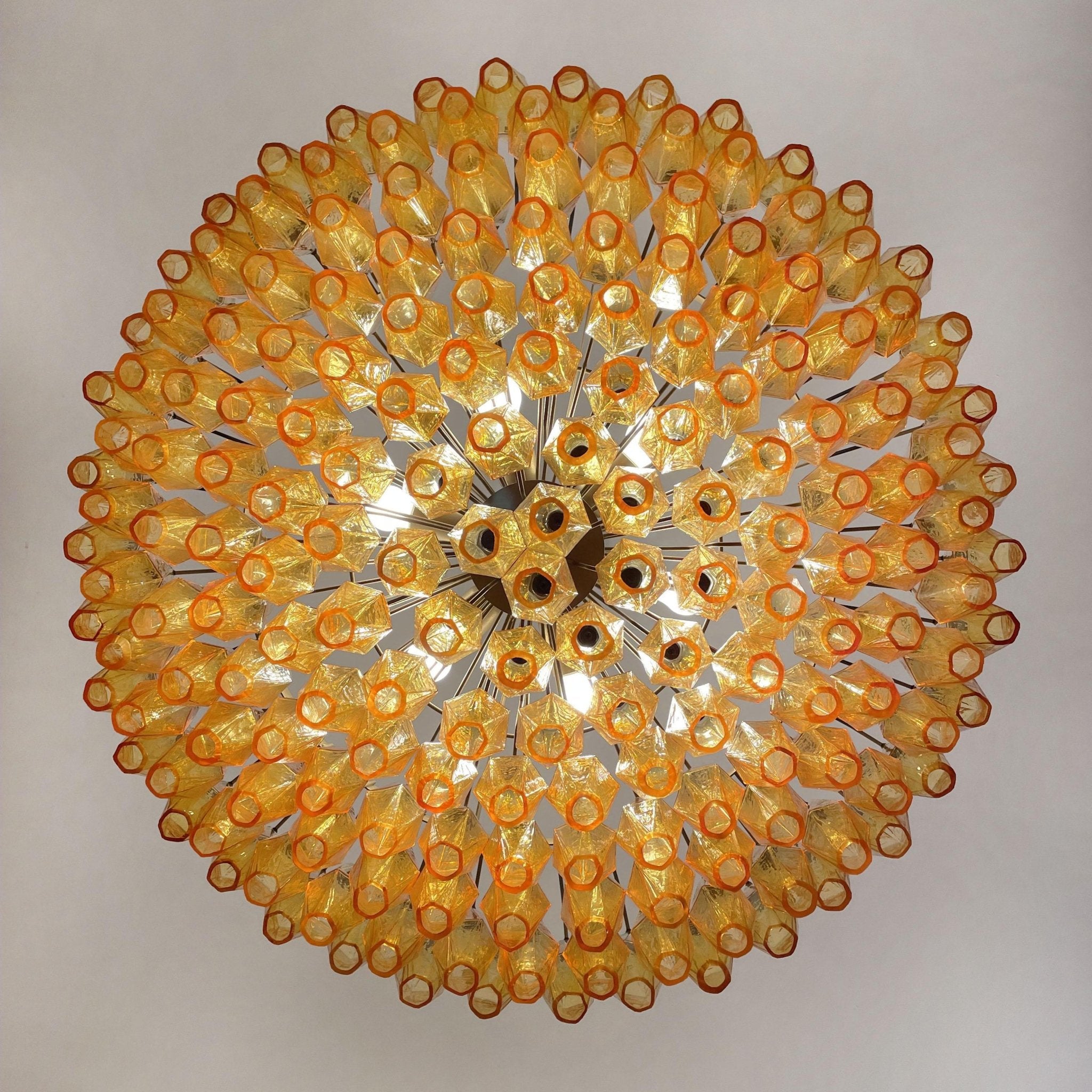 Lustre de vidro âmbar em losango de Murano