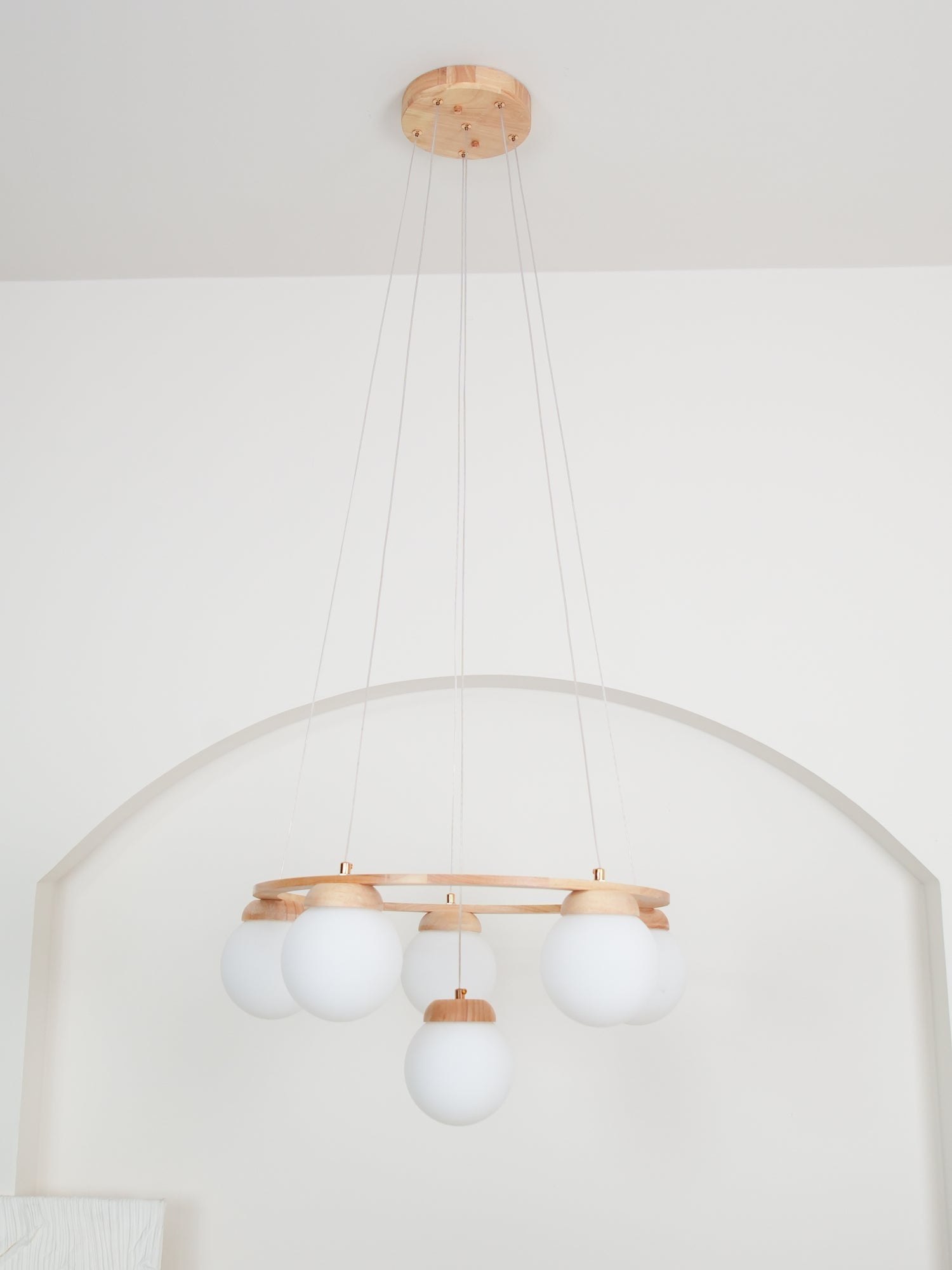 Lustre de madeira Miira 