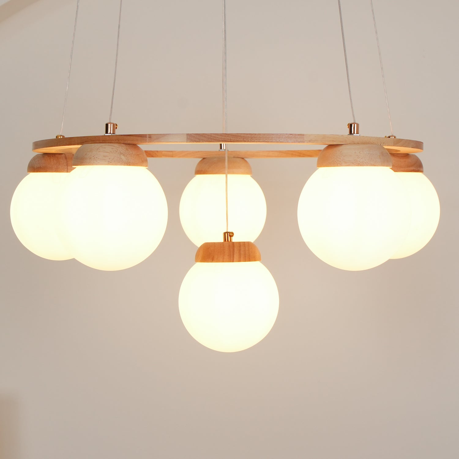 Lustre de madeira Miira 