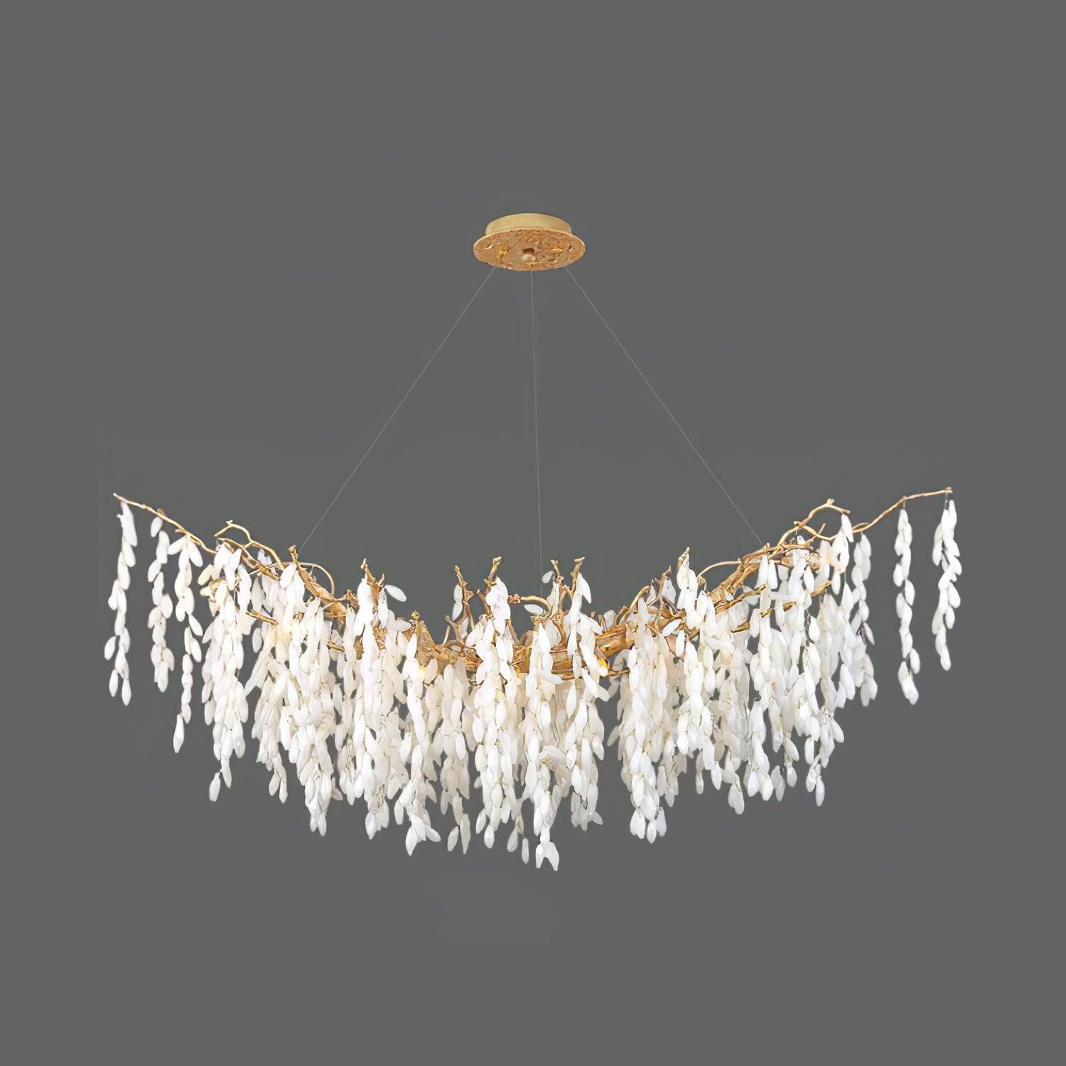 Lustre de latão com galhos de jade branco